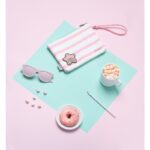 Pusheen - Rose Collection kosmetyczka (23 x 16,5 x 2,5 cm) - obrazek 7
