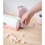 Pusheen - Rose Collection kosmetyczka (20 x 9 x 8,5 cm) - obrazek 5